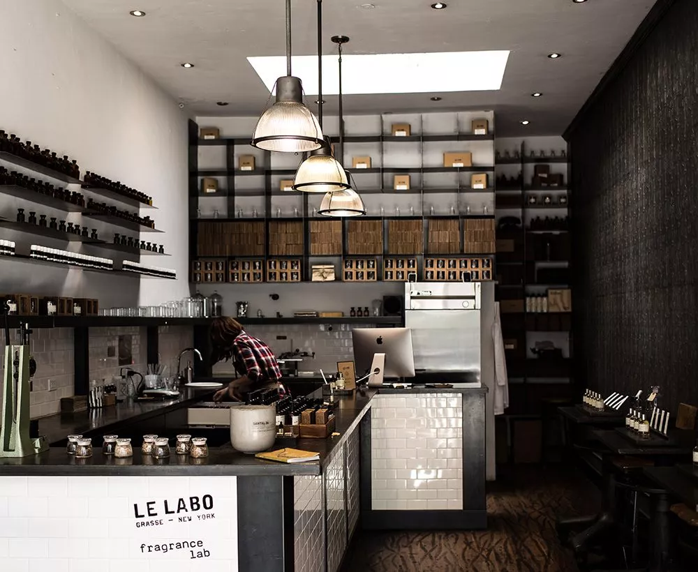 Le Labo hiển thị thông tin hàng hóa theo thời gian thực với RFID