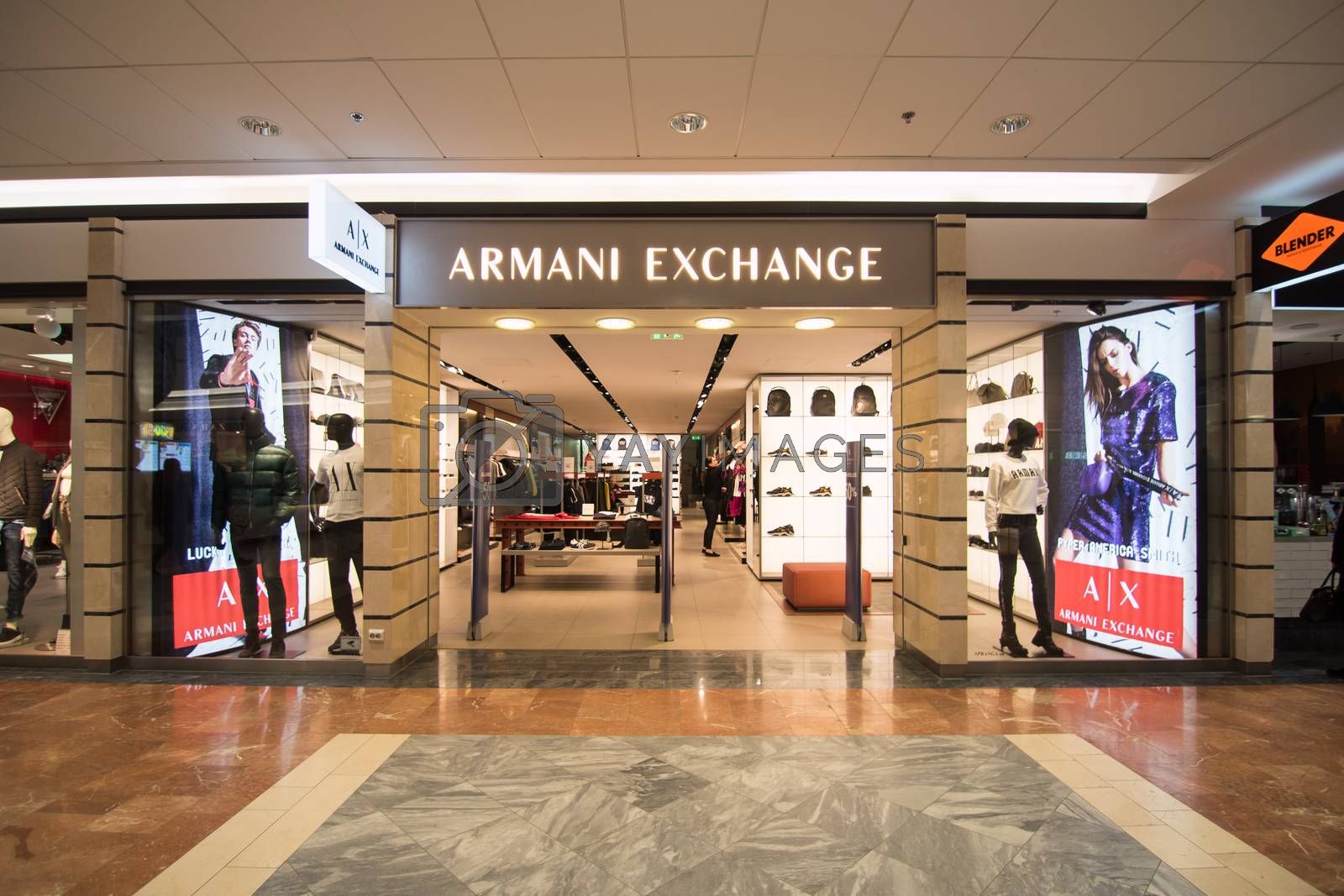 Tracify triển khai áp dụng RFID tại các cửa hàng của Arrmani Exchange