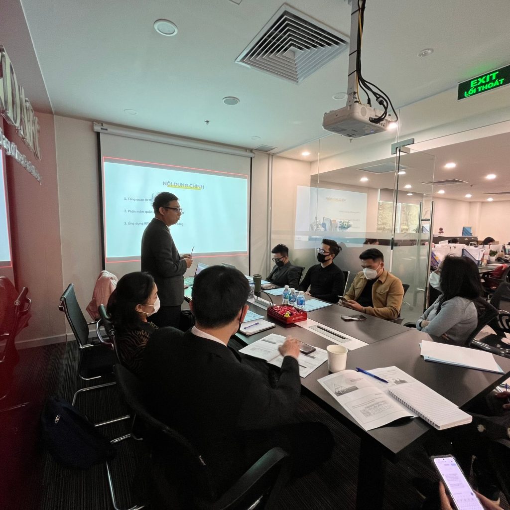 DAFC áp dụng công nghệ RFID trong kiểm kê hàng hóa Buổi đào tạo sử dụng hệ thống RFID tại DAFC