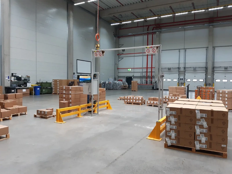 7 ứng dụng RFID trong quản lý kho 