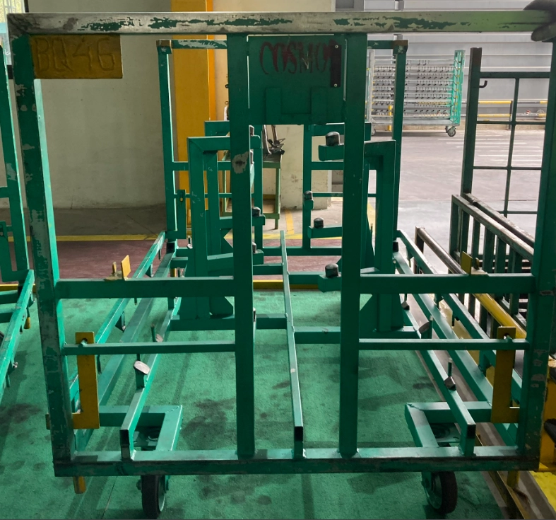 Xe chuyên dụng mã BQ tại nhà máy sản xuất Cosmos