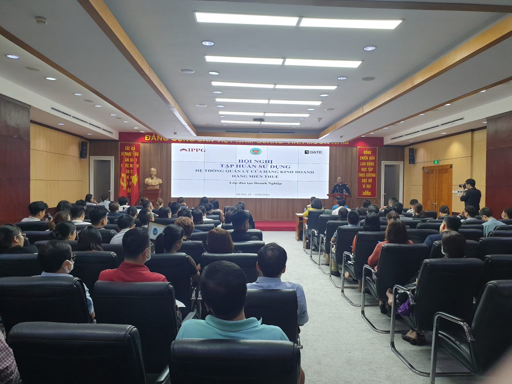 Trackify - Tư vấn và triển khai giải pháp RFID Hội nghị tập huấn sử dụng hệ thống quản lý cửa hàng kinh doanh hàng miễn thuế